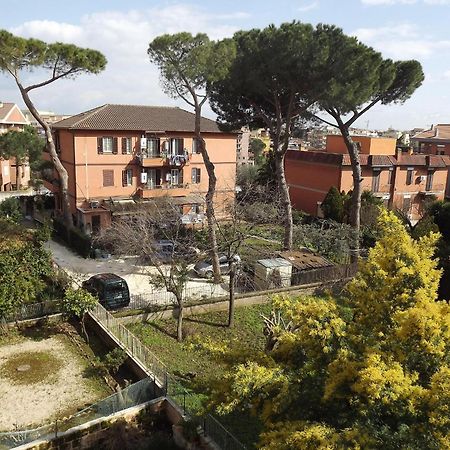 Gilda Vacanze Metro Battistini Appartement Rome Buitenkant foto